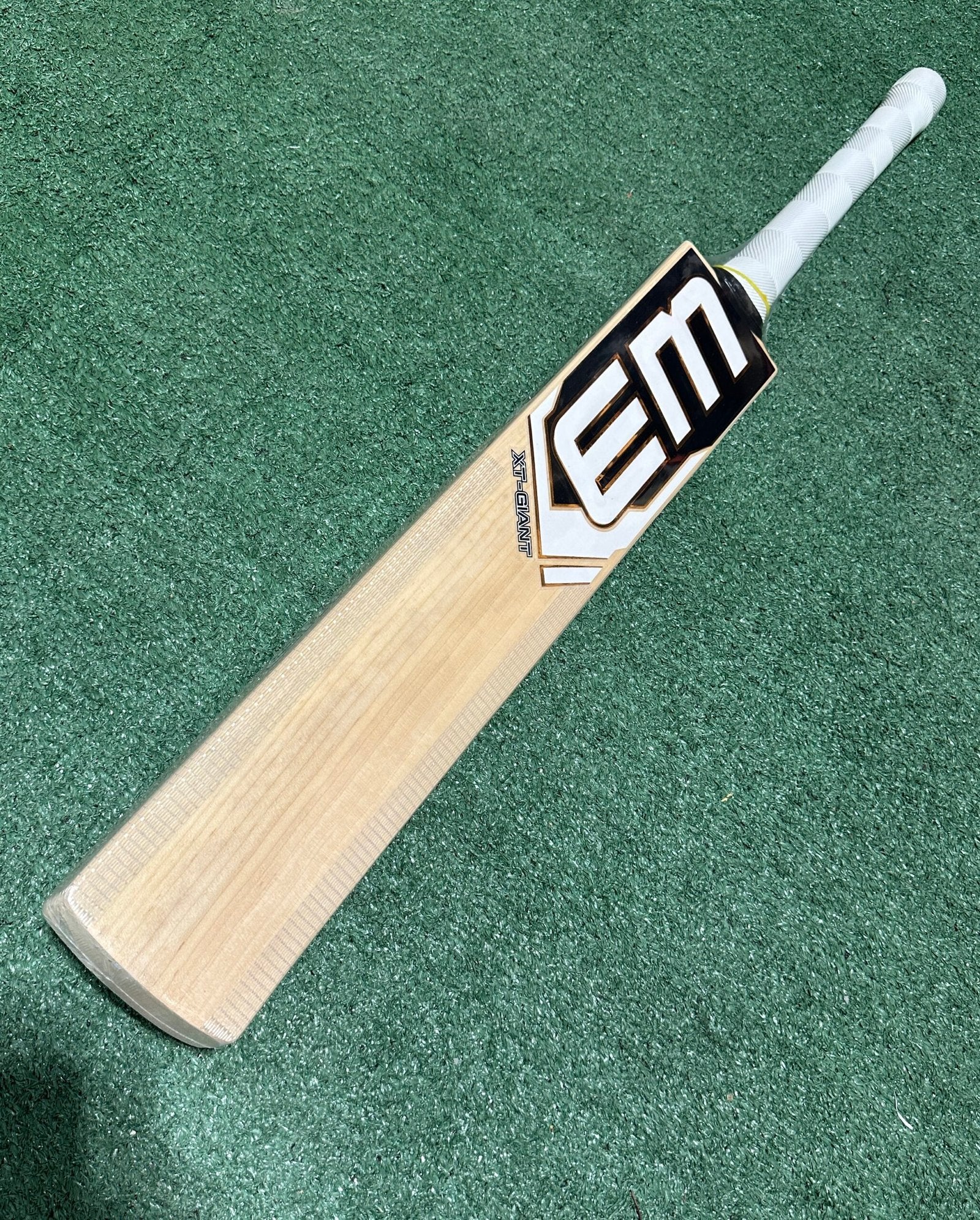 EM XT Giant Select Willow Bat
