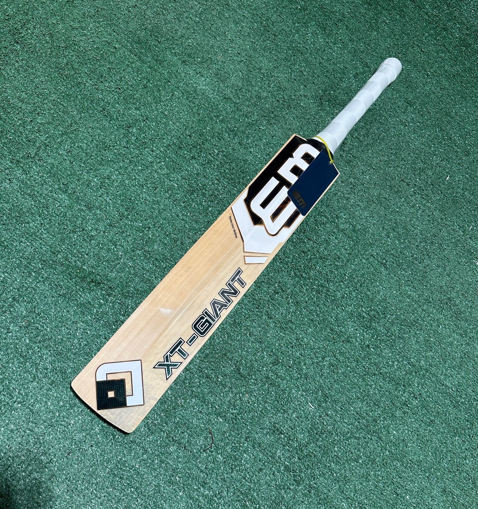 EM XT Giant Select Willow Bat