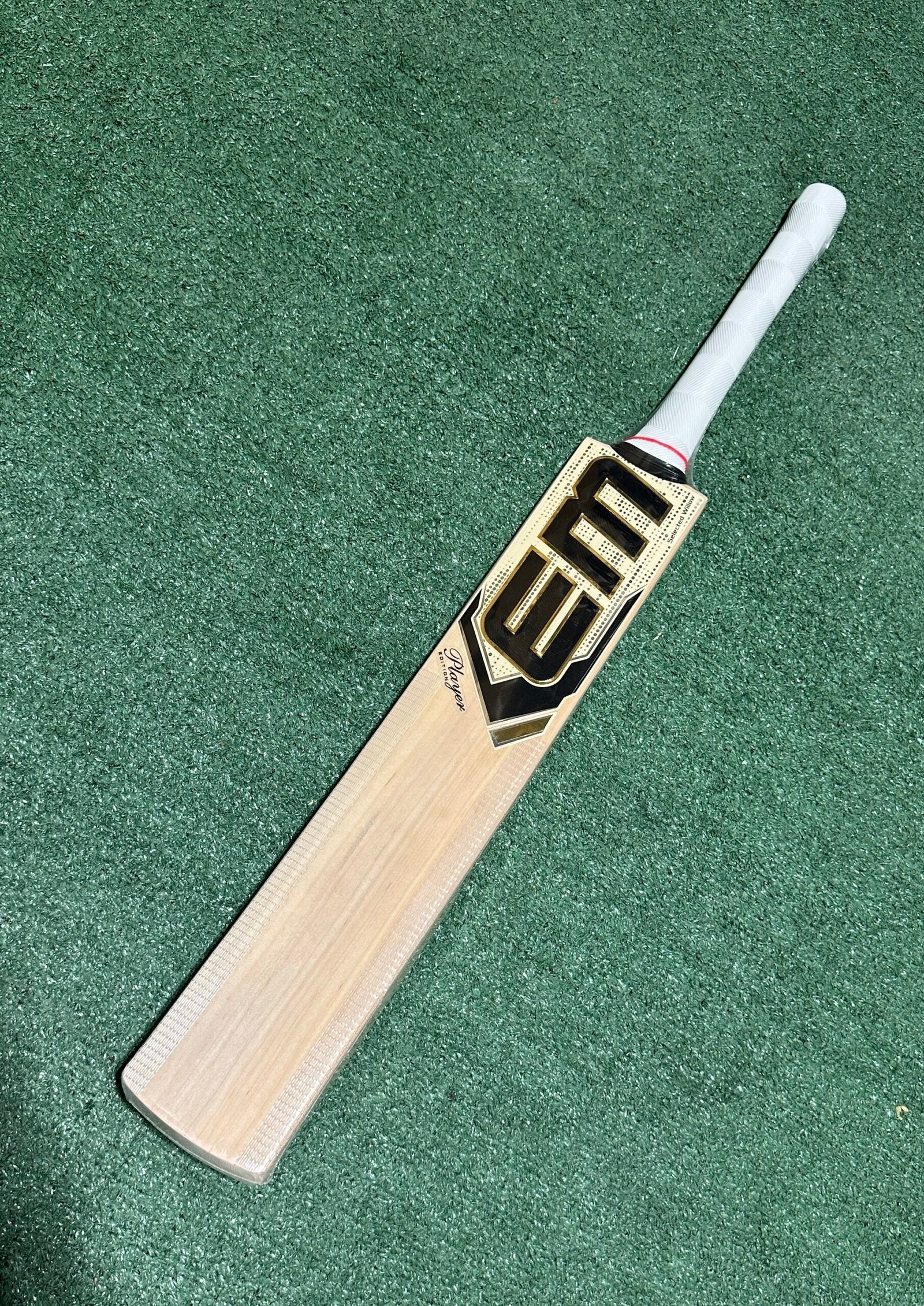 EM Maxxum MS Dhoni Player Edition Bat