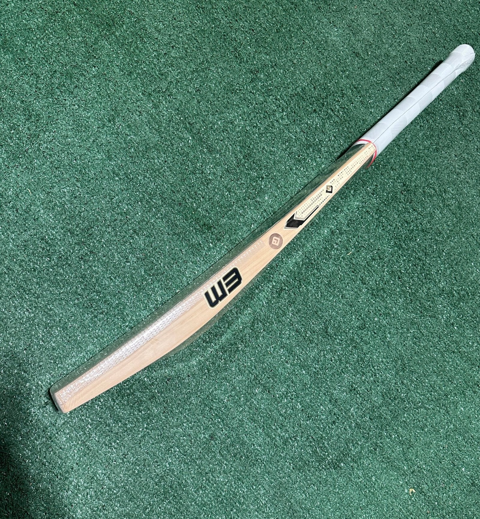 EM Maxxum MS Dhoni Player Edition Bat