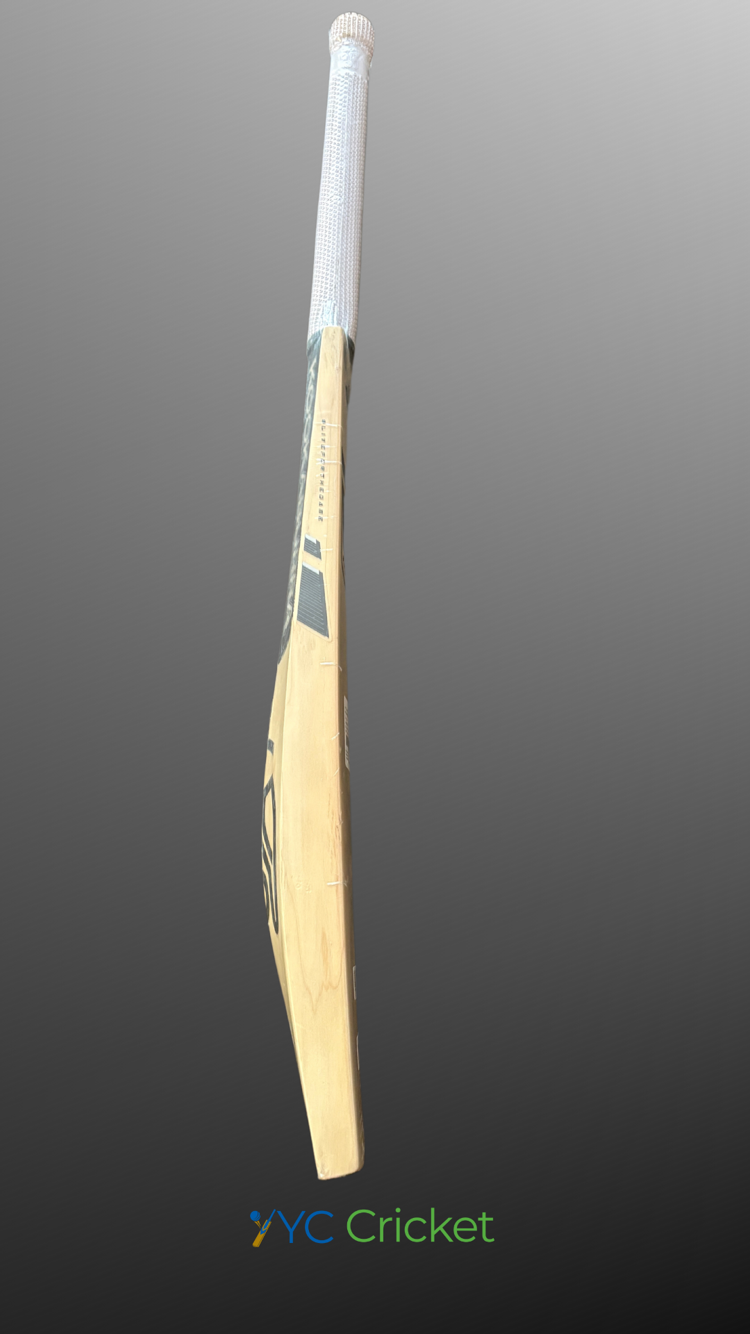 Kookaburra Shadow Pro 2.0 English Willow Cricket Bat - Short Handle