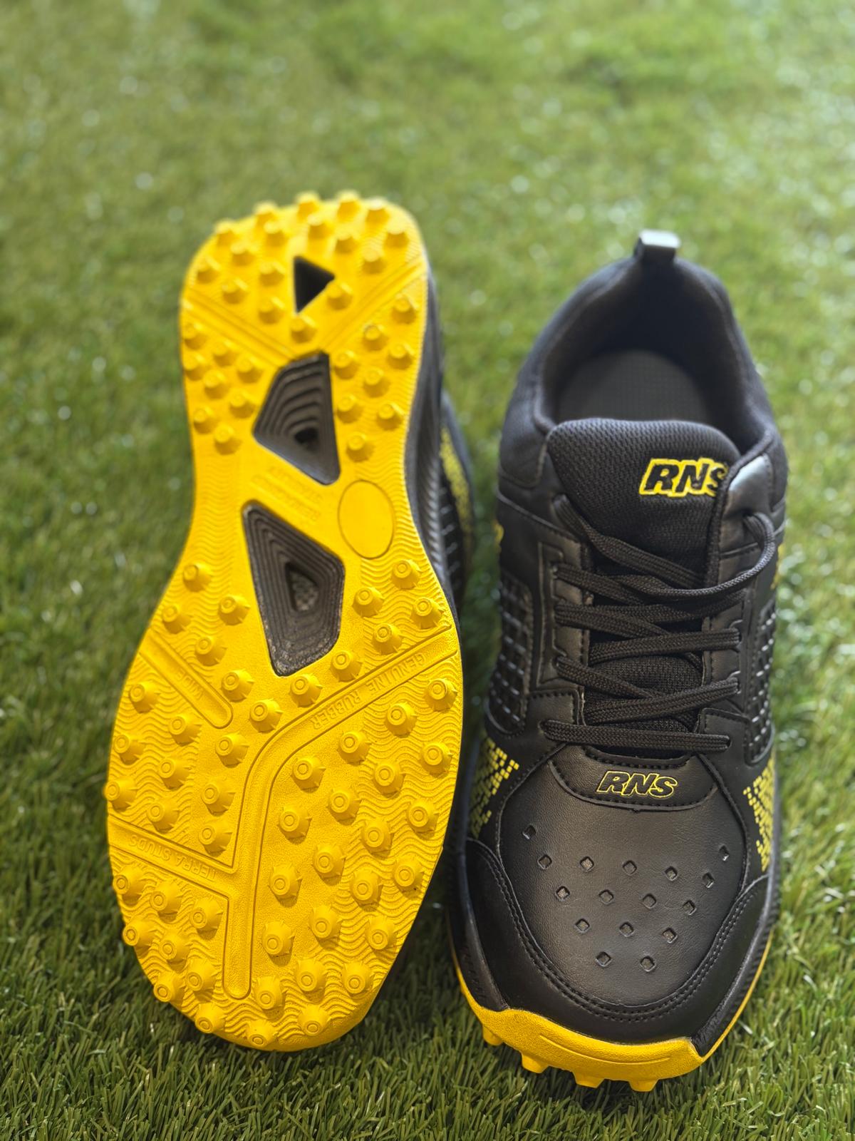 RNS Rubber Studs Cricket Shoes Black S212