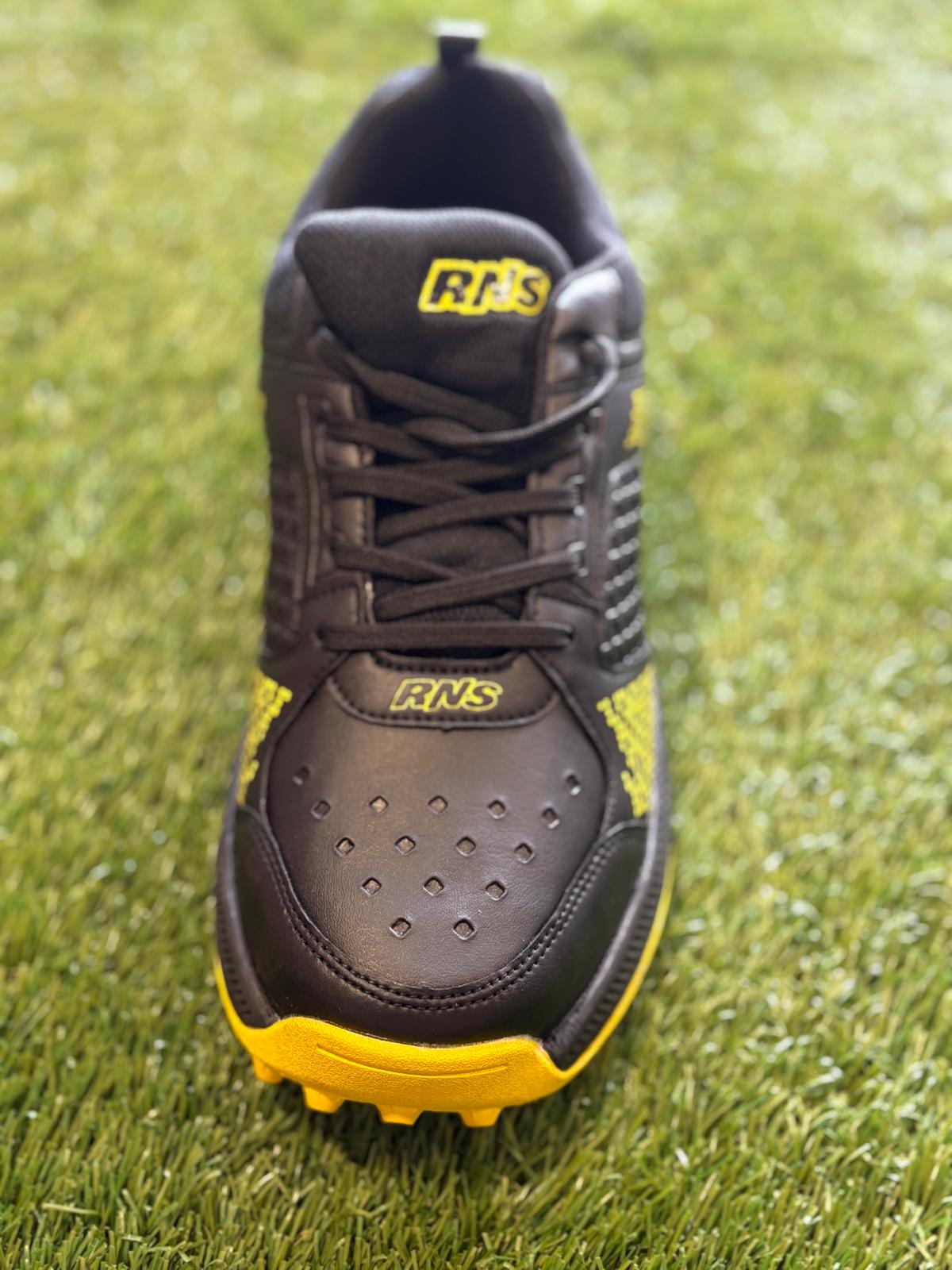 RNS Rubber Studs Cricket Shoes Black S212