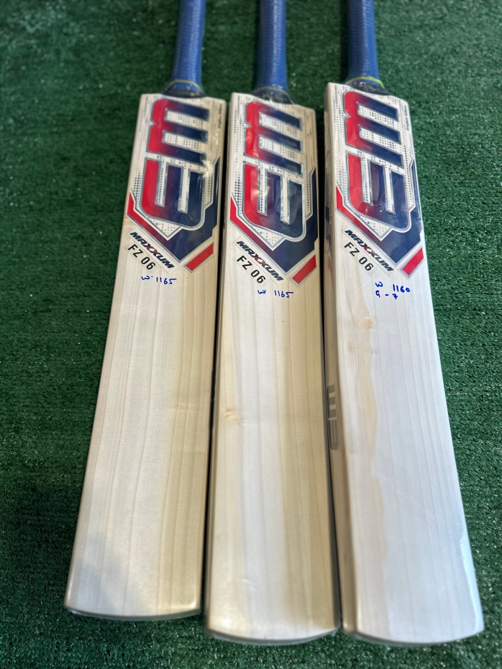 MAXXUM FZ 06 ENGLISH WILLOW BAT
