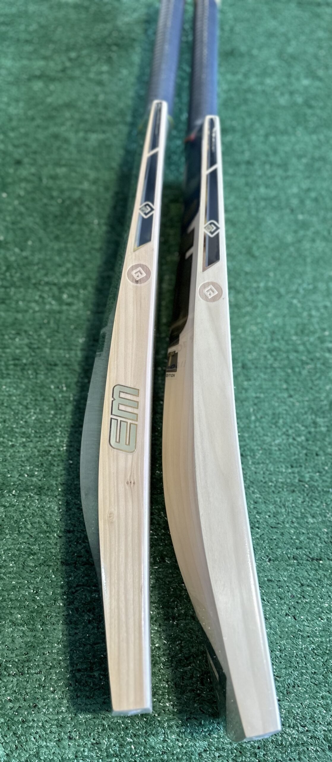 EM XR 10000 English Willow Bat Grade 1