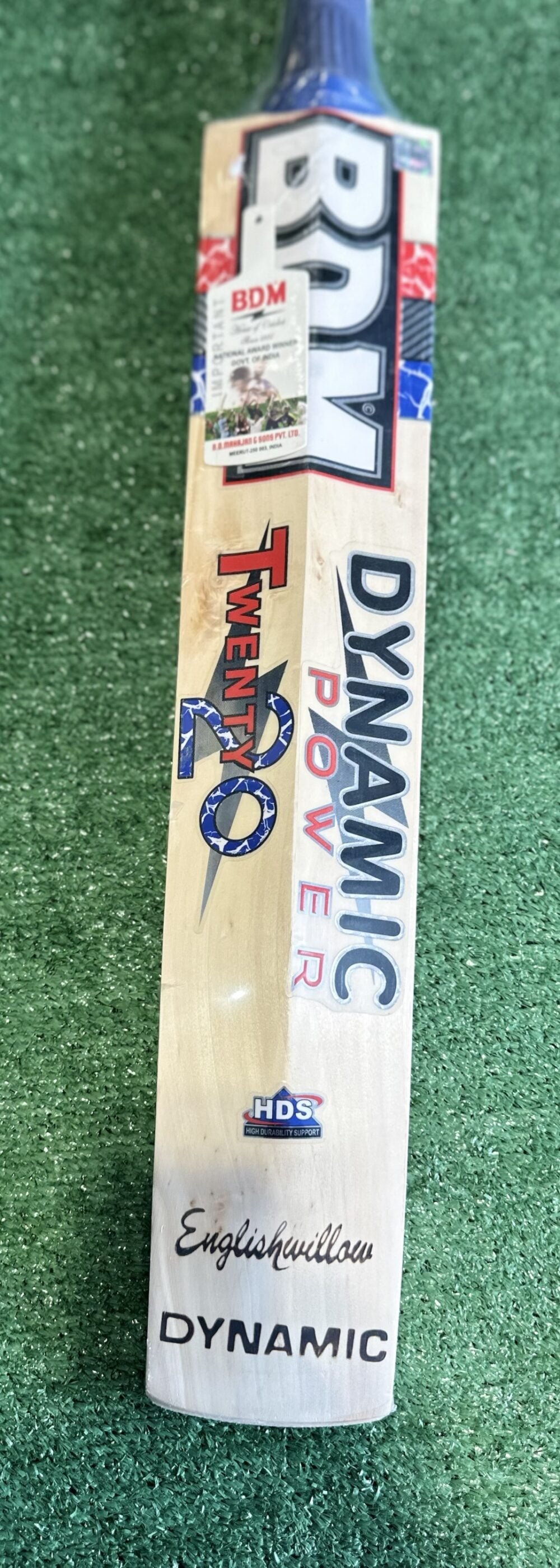 BDM Dynamic Twenty-20 Cricket Bat - Image 2